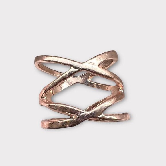 Rose Gold Tone Crisscross Rhinestone Ring‎ Size 10 - Picture 2 of 4